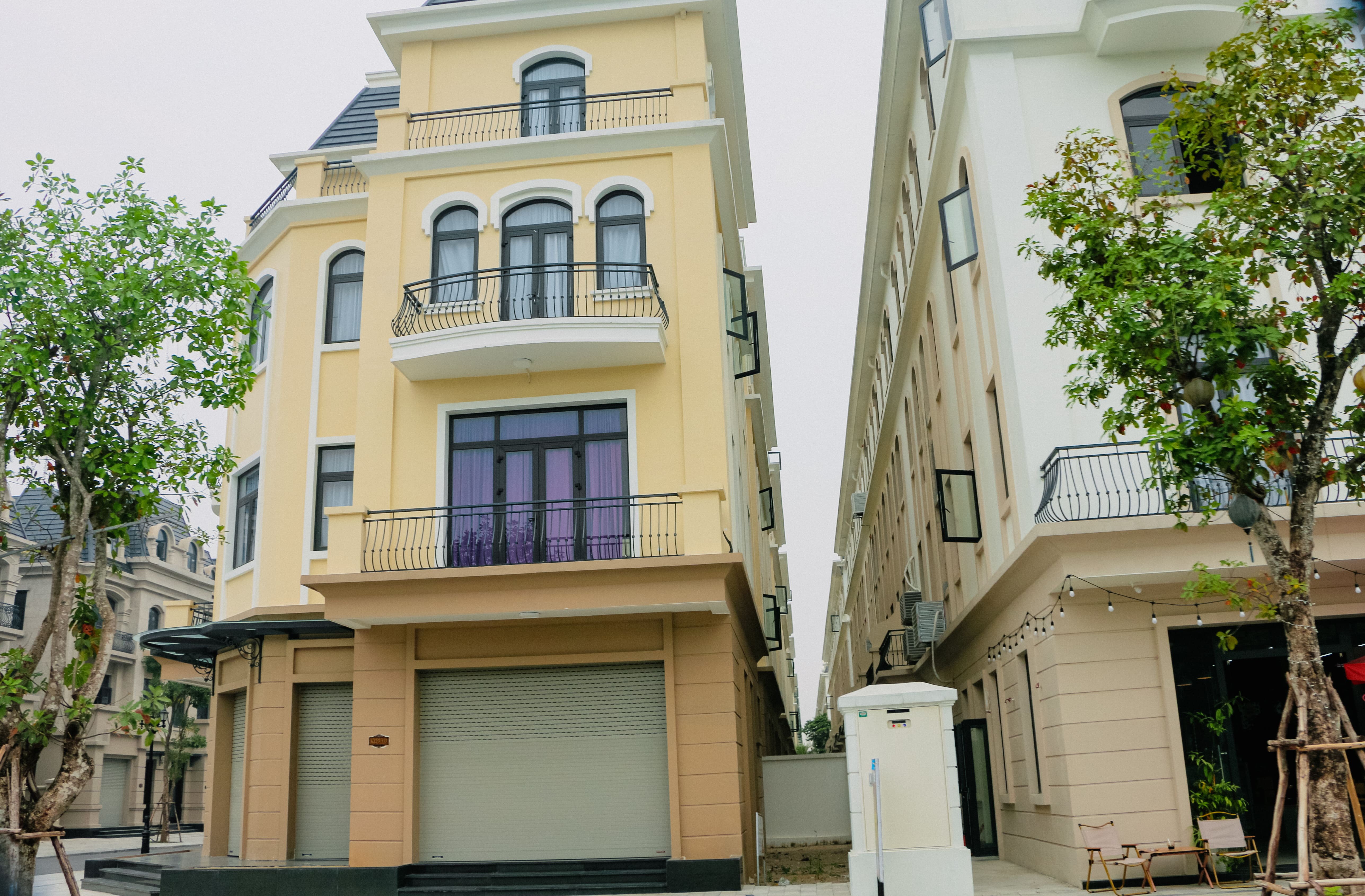 Cần bán nhà liền kề San Hô 6, diện tích: 112m2, giao cắt với đường San Hô 27 Vinhomes Ocean Park 2